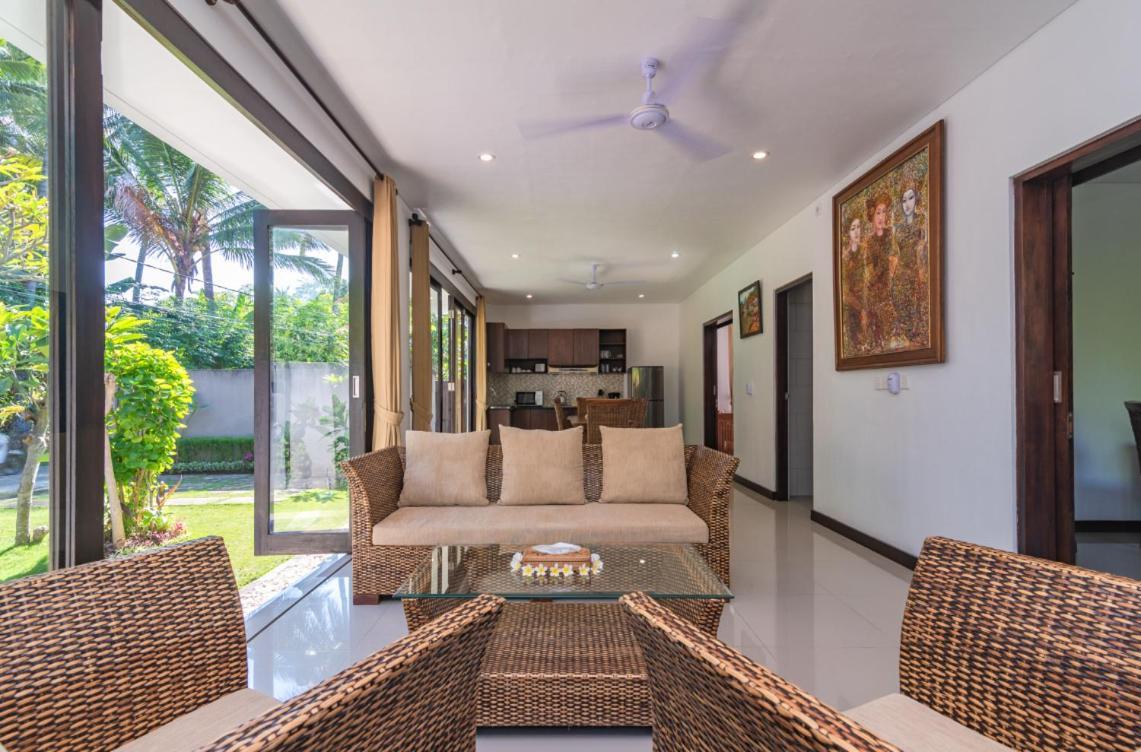 Villas Anna Bali Lovina Exteriör bild