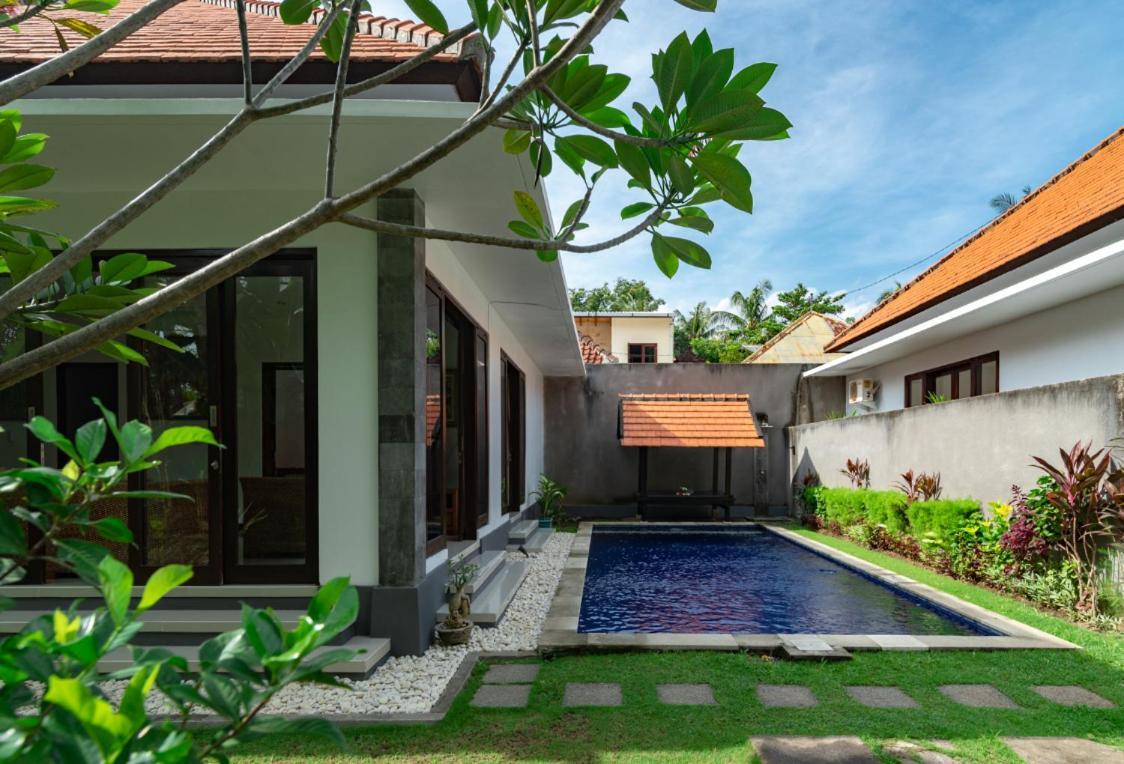 Villas Anna Bali Lovina Exteriör bild